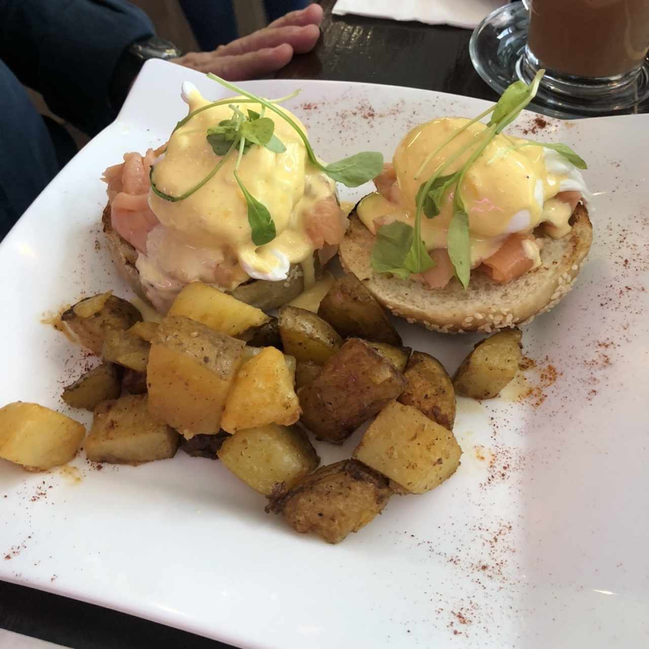 Desayunos Salados - Huevos Benedictinos