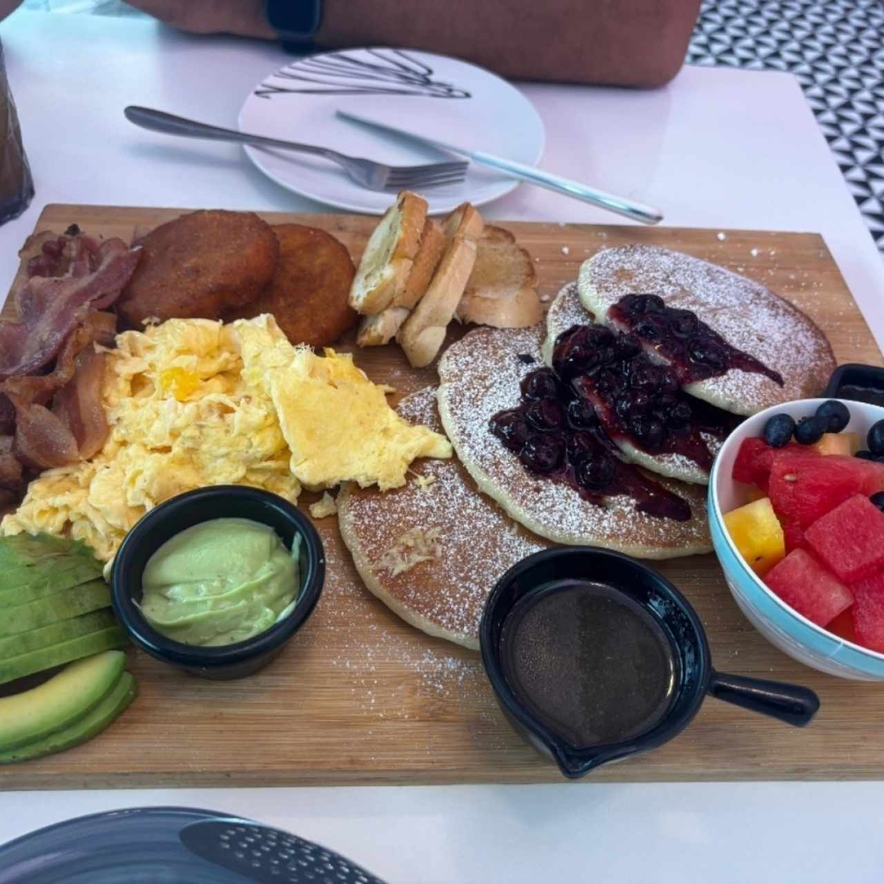 Michael's Brunch Board (2 personas)