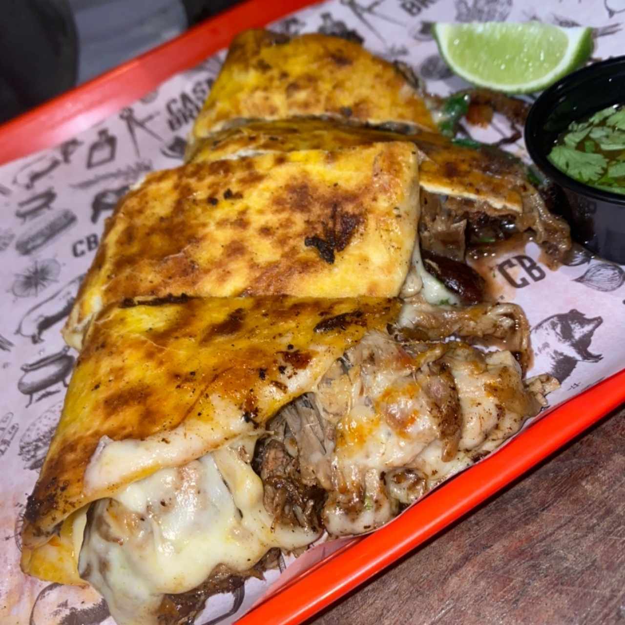 quesadillas de pulled pork