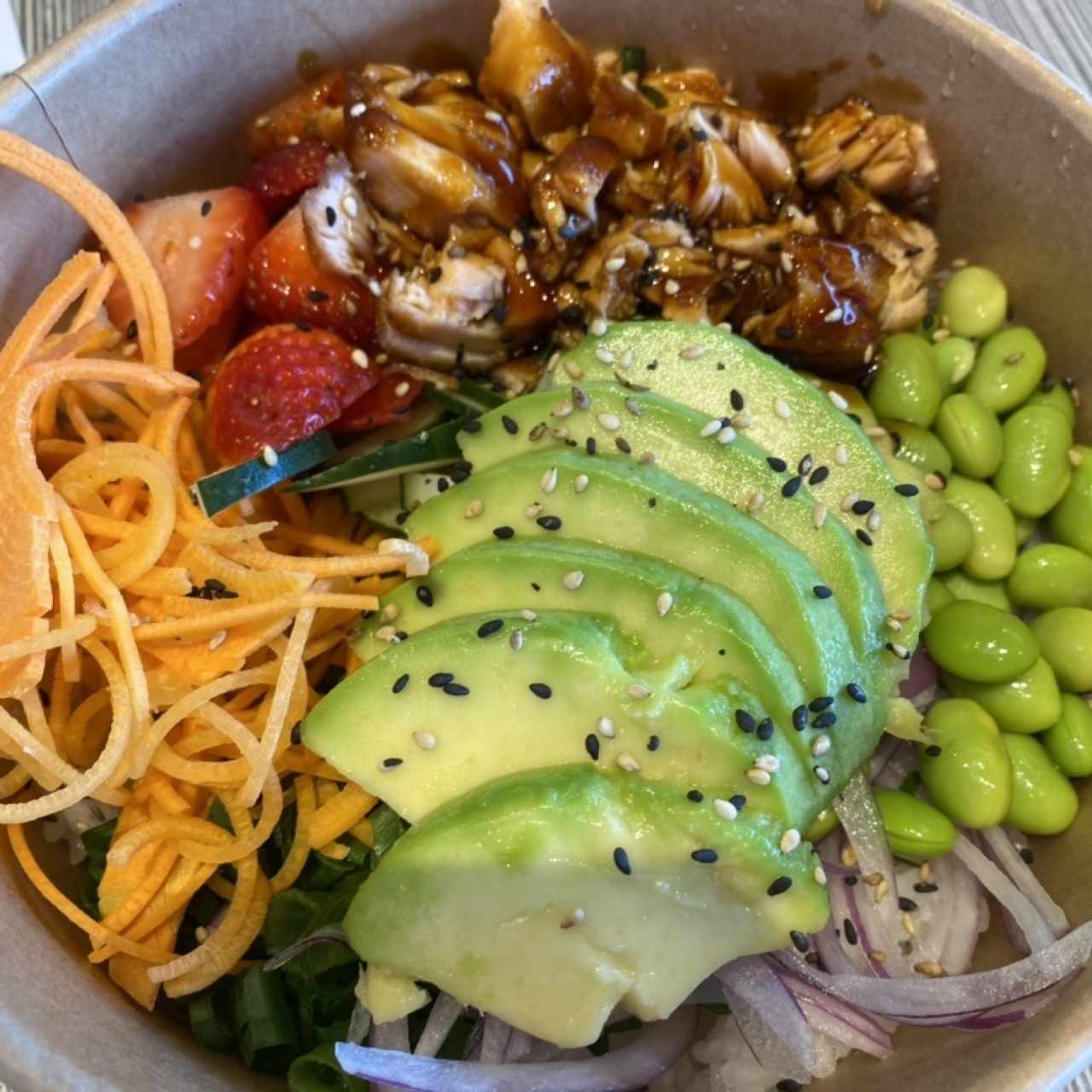 Grilled salmon poke bowl