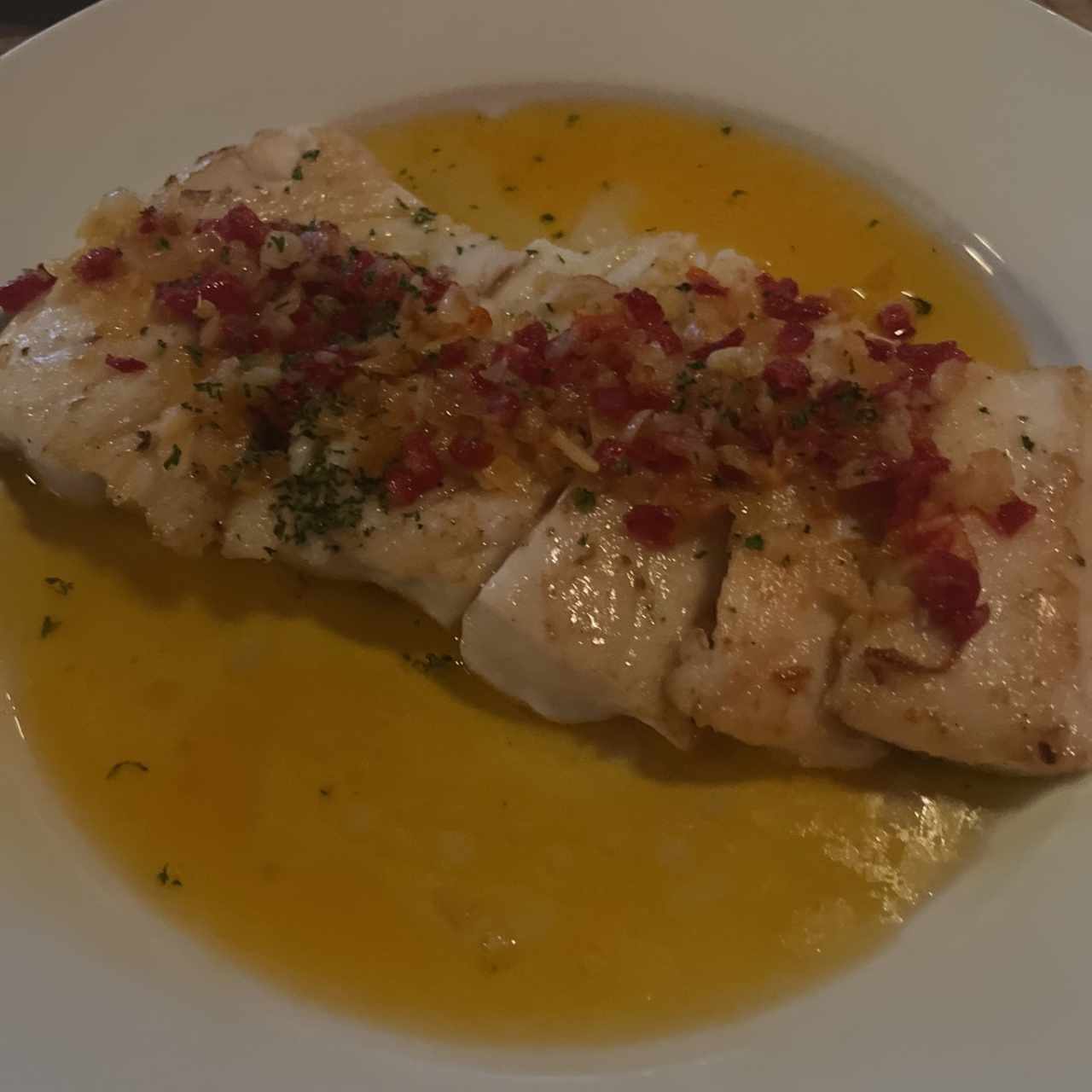 Pescado al ajillo