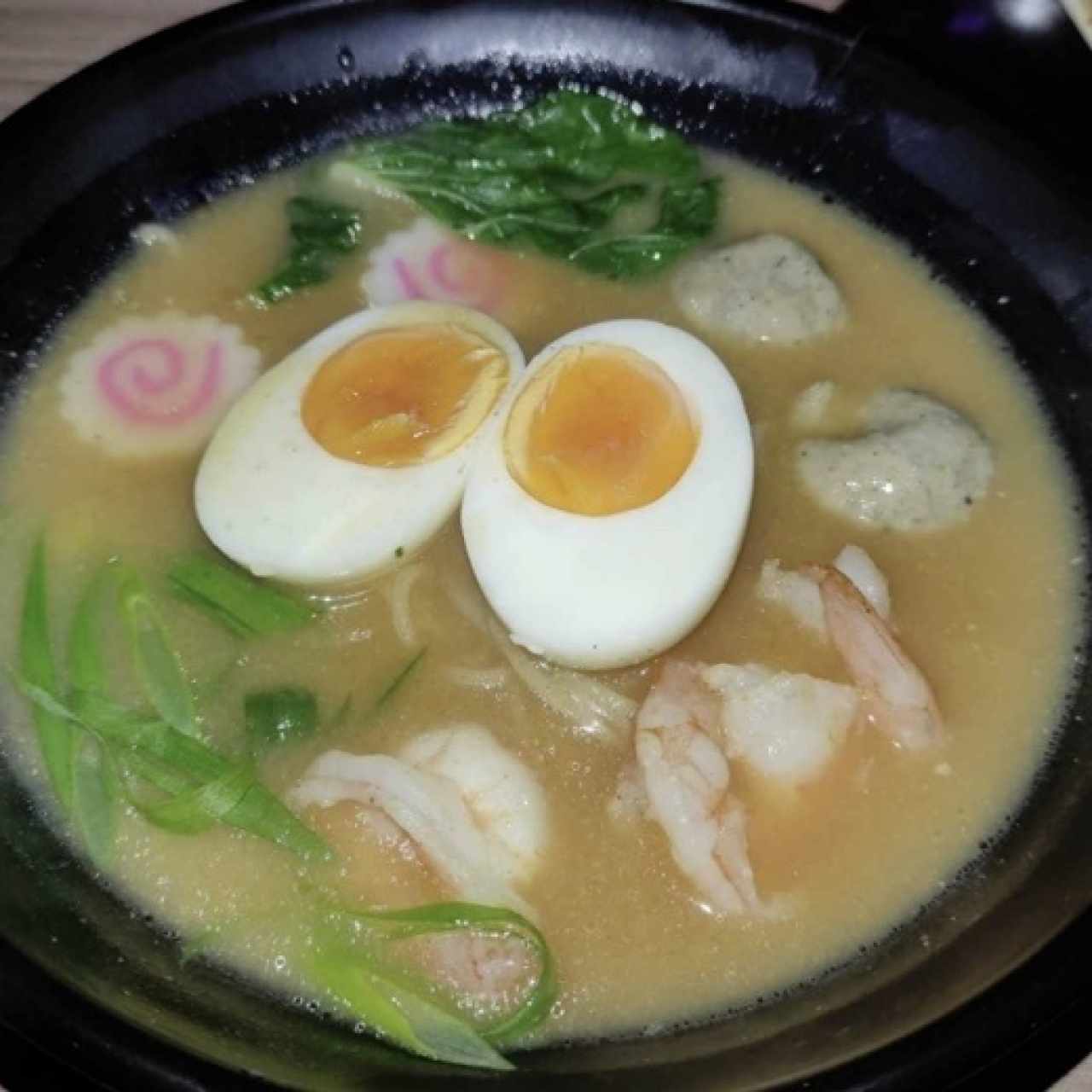 Ramen de marisco