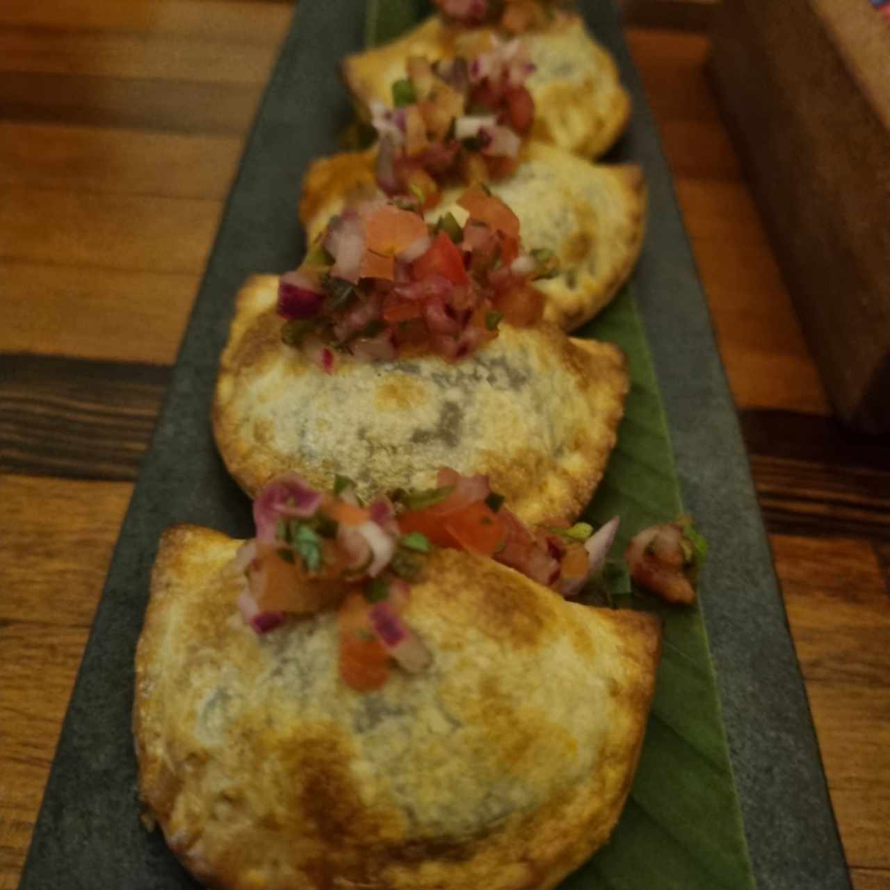 Empanadas de Short Rib