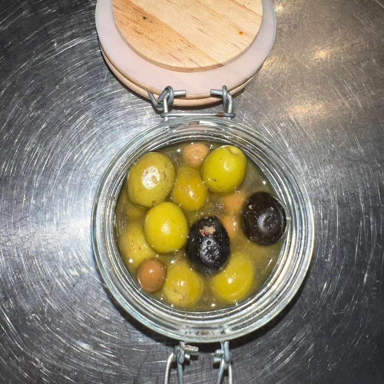 Tapeo - Aceitunas Aliñadas