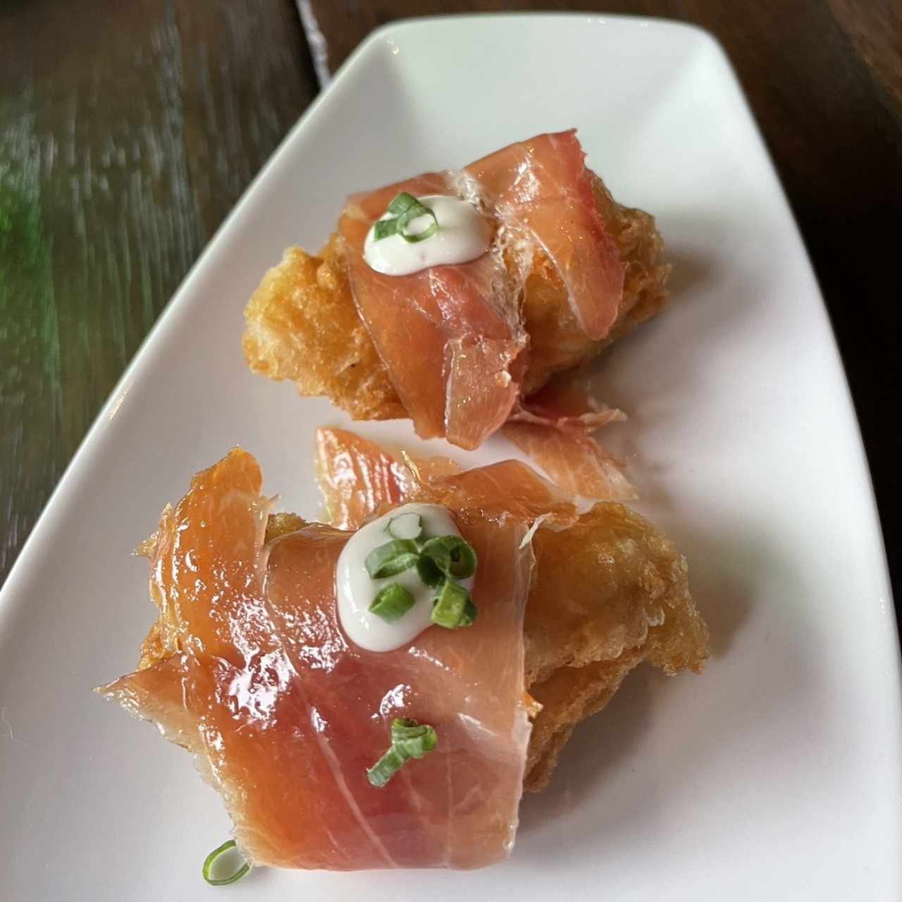 Langostinos Tempura con Jamón Serrano