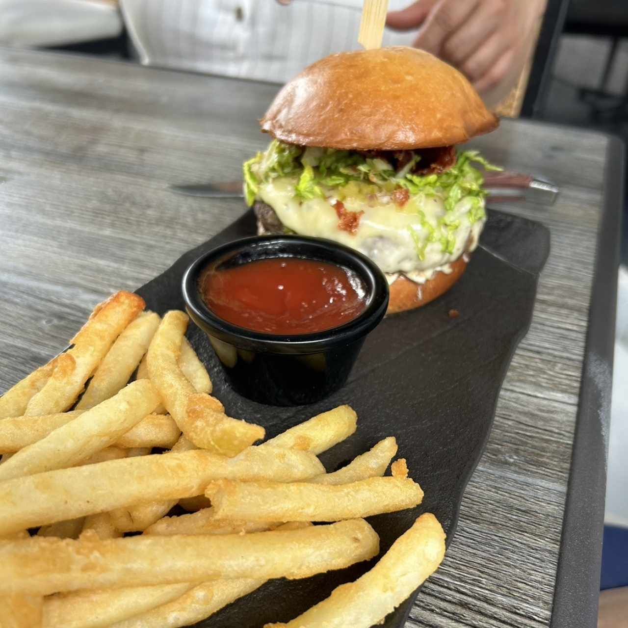 Principales - Átope Burger