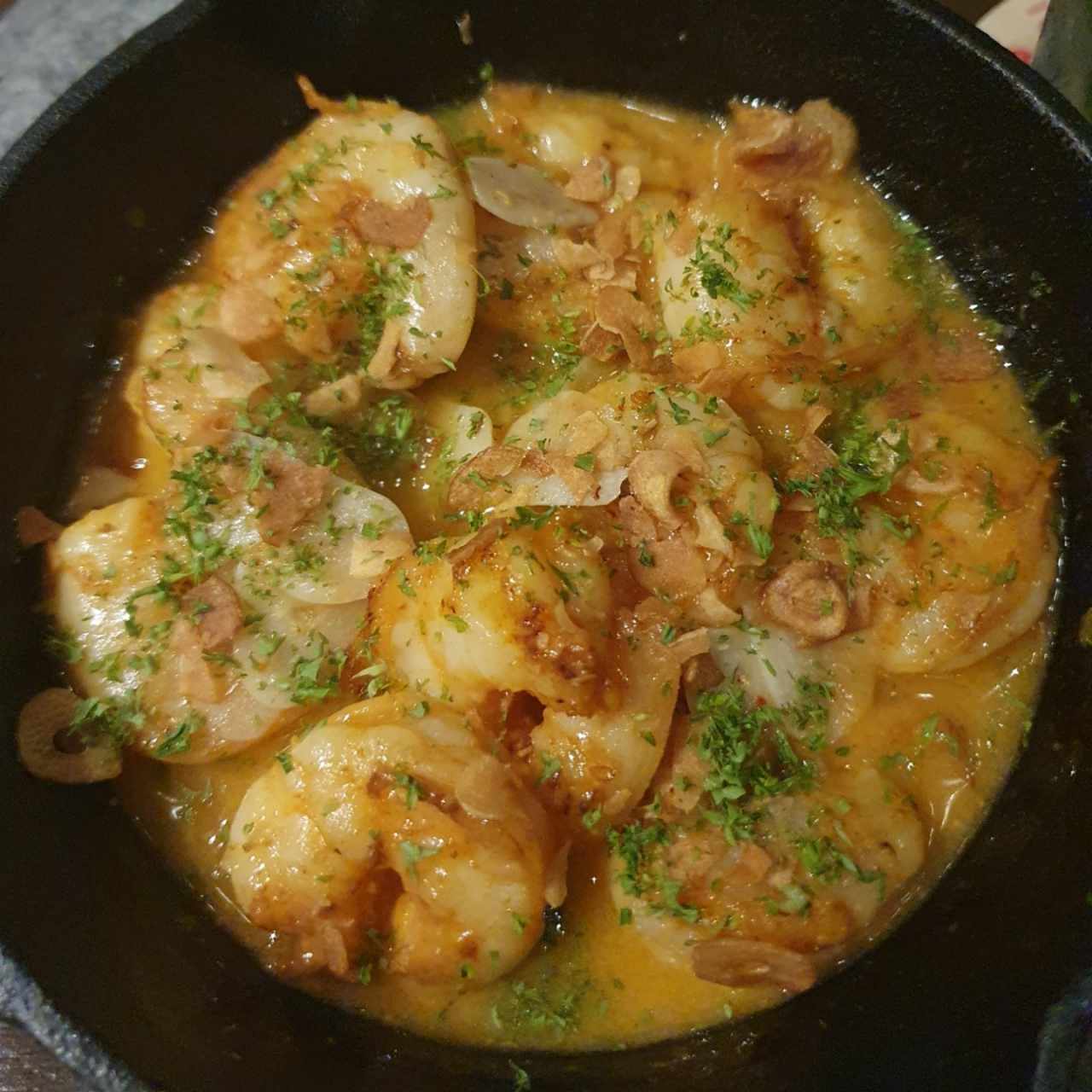 camarones al ajillo