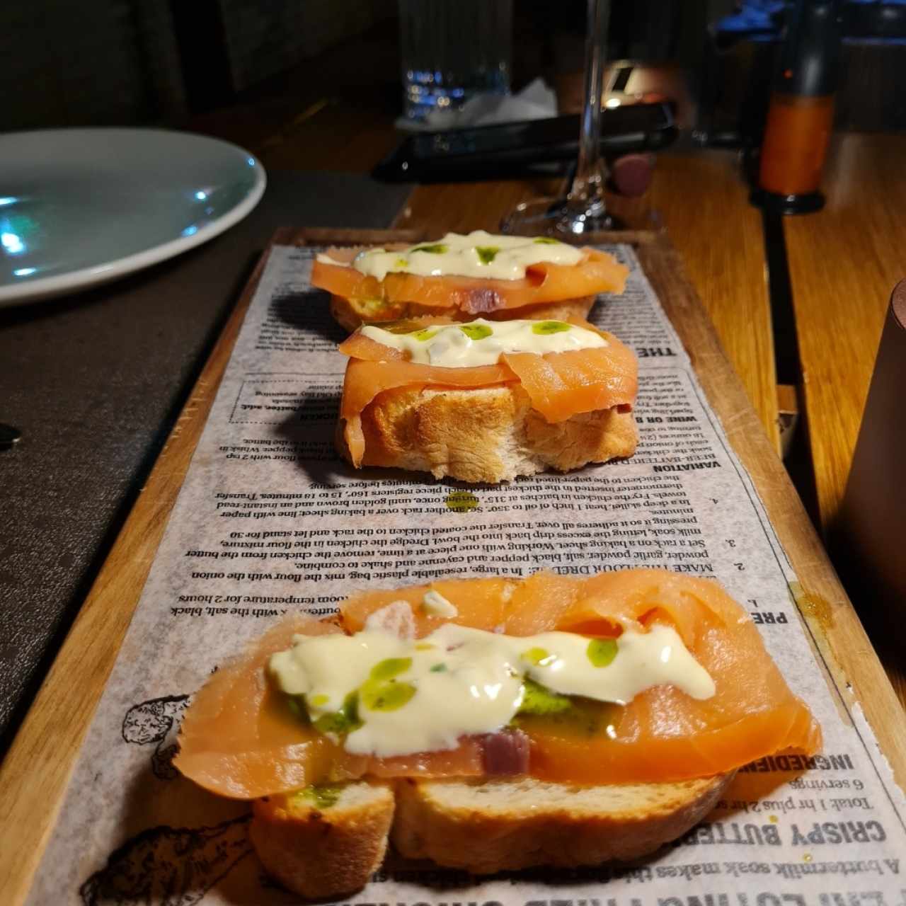 Crostini de Salmon 