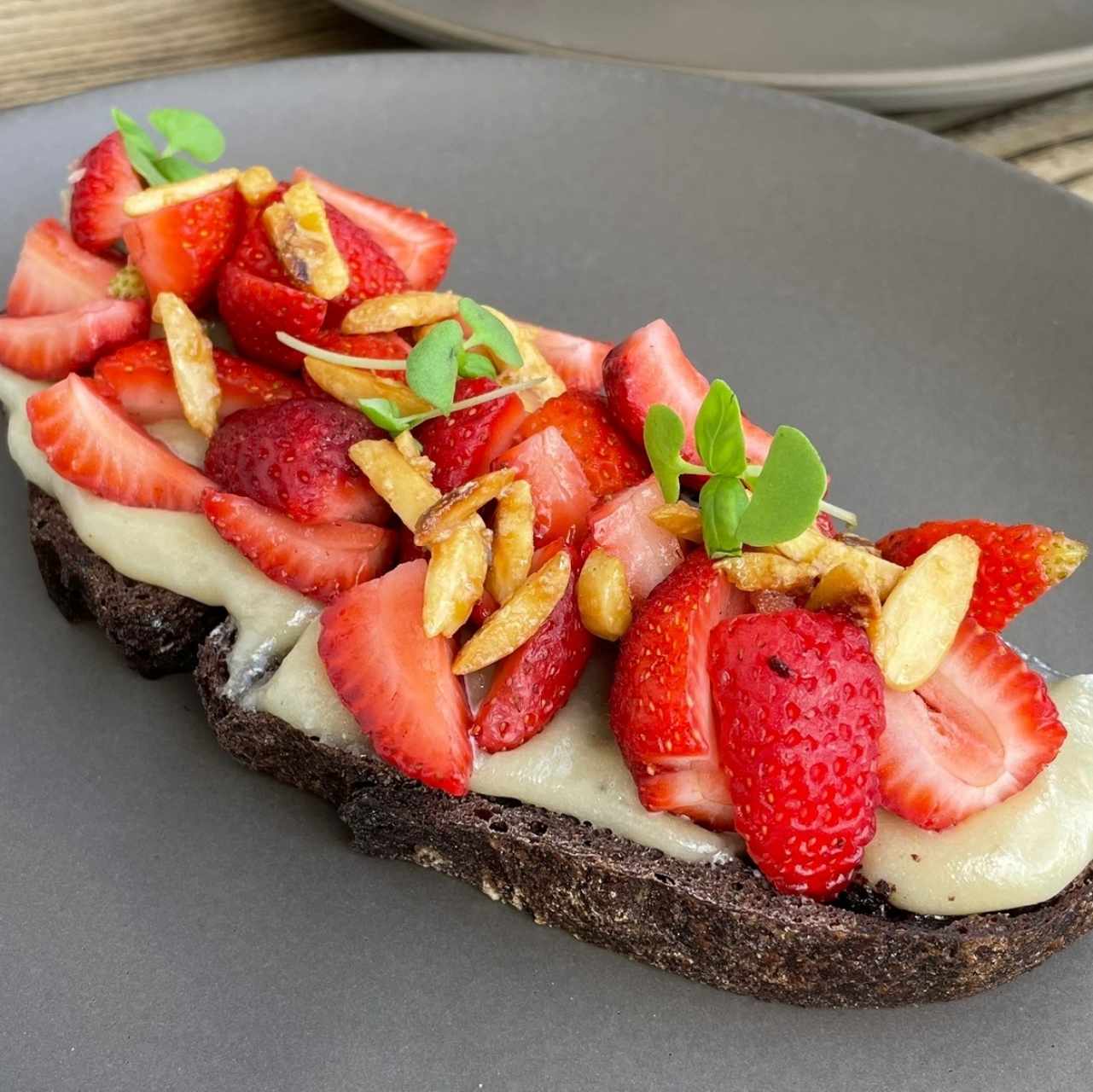 Tosta de Chokobrot con fresas