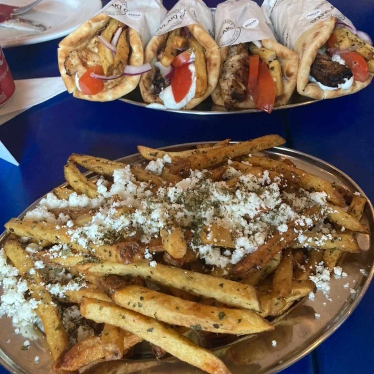 papitas y gyros