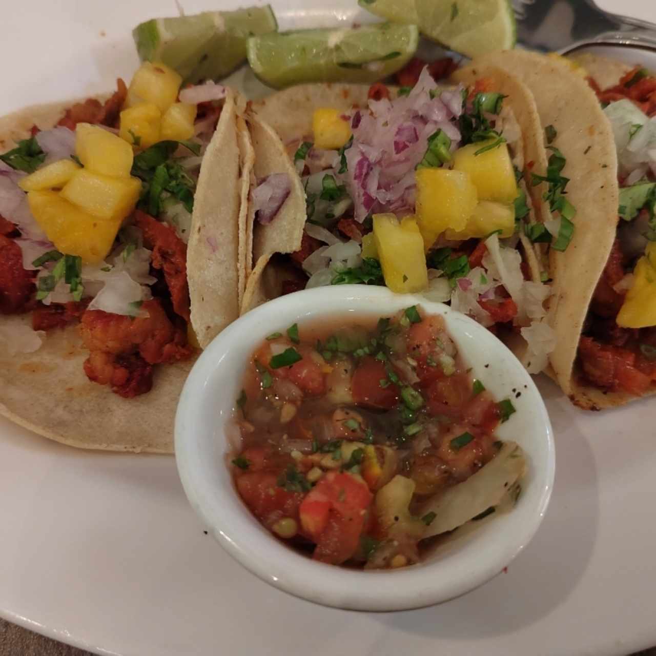 Tacos al pastor 