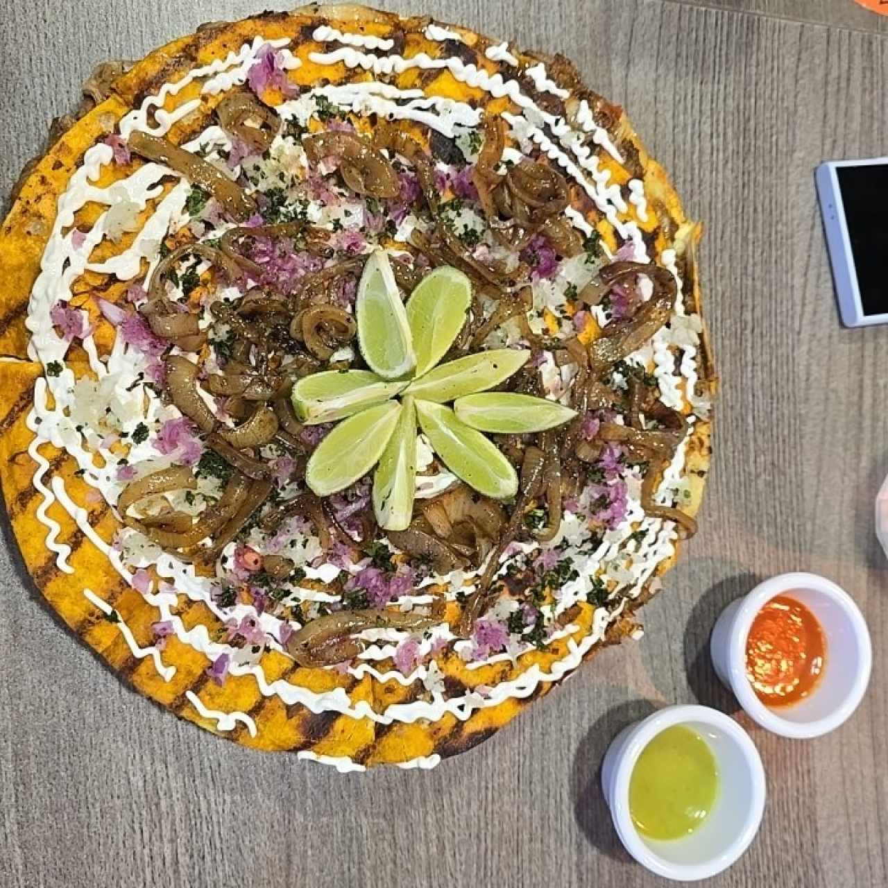 Para Compartir - Pizzadilla de birria