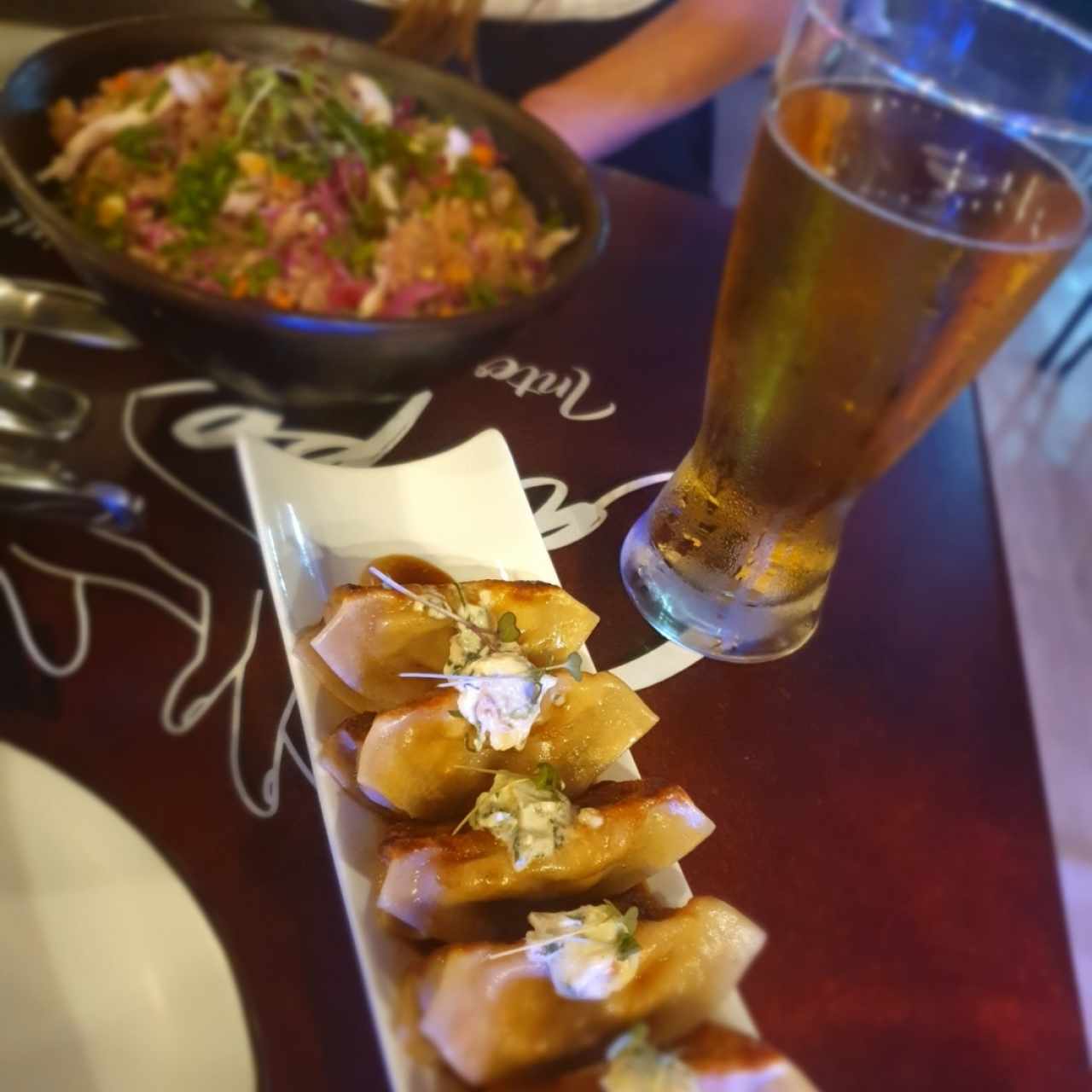 Arroz de Camarones, entrada Gyozas