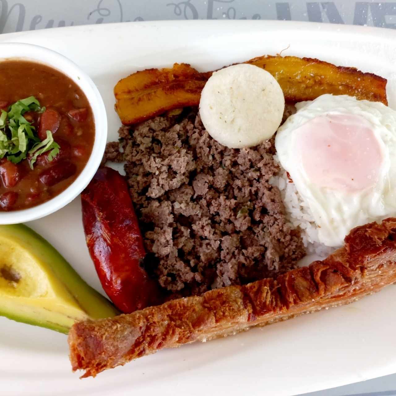 Platos Especiales - Bandeja Paisa