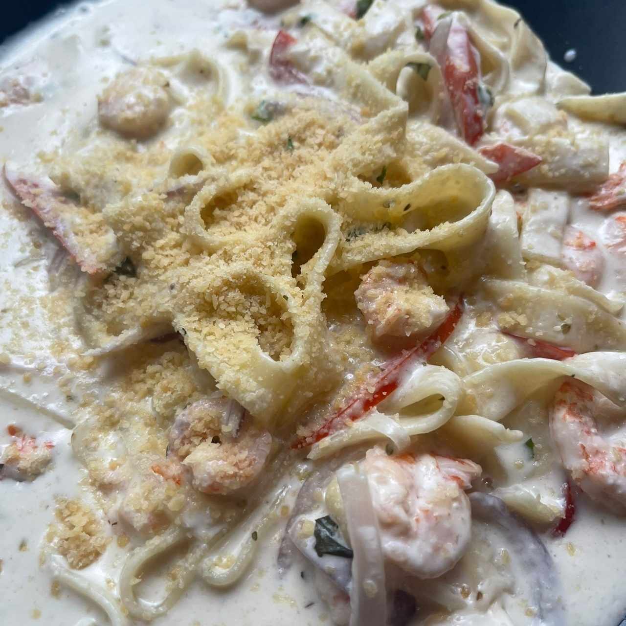 Fettuccini con camarones