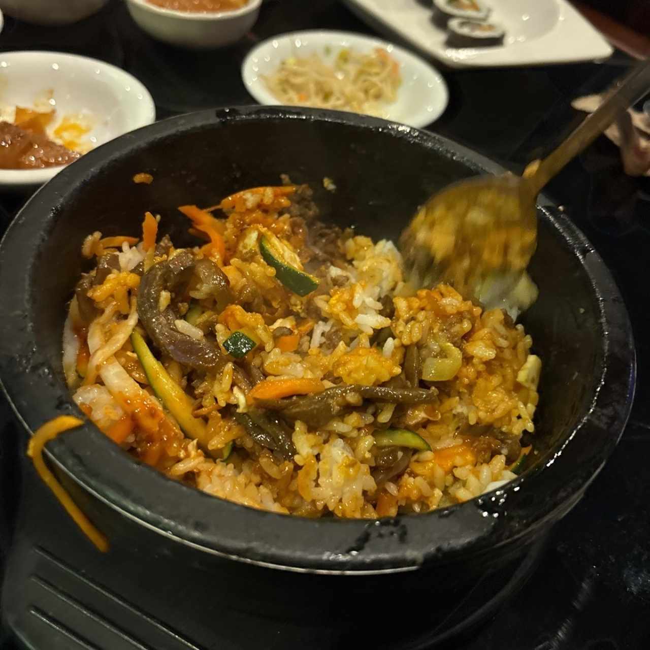 PLATO INDIVIDUAL - DOLSOT BIBIMBAP