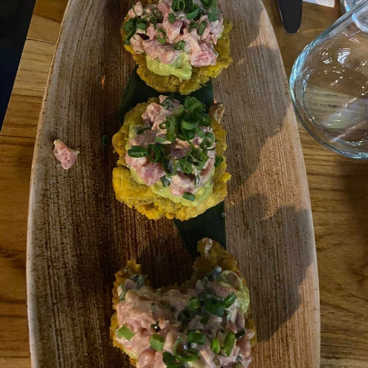 SMALL PLATES - Tostones de Atún