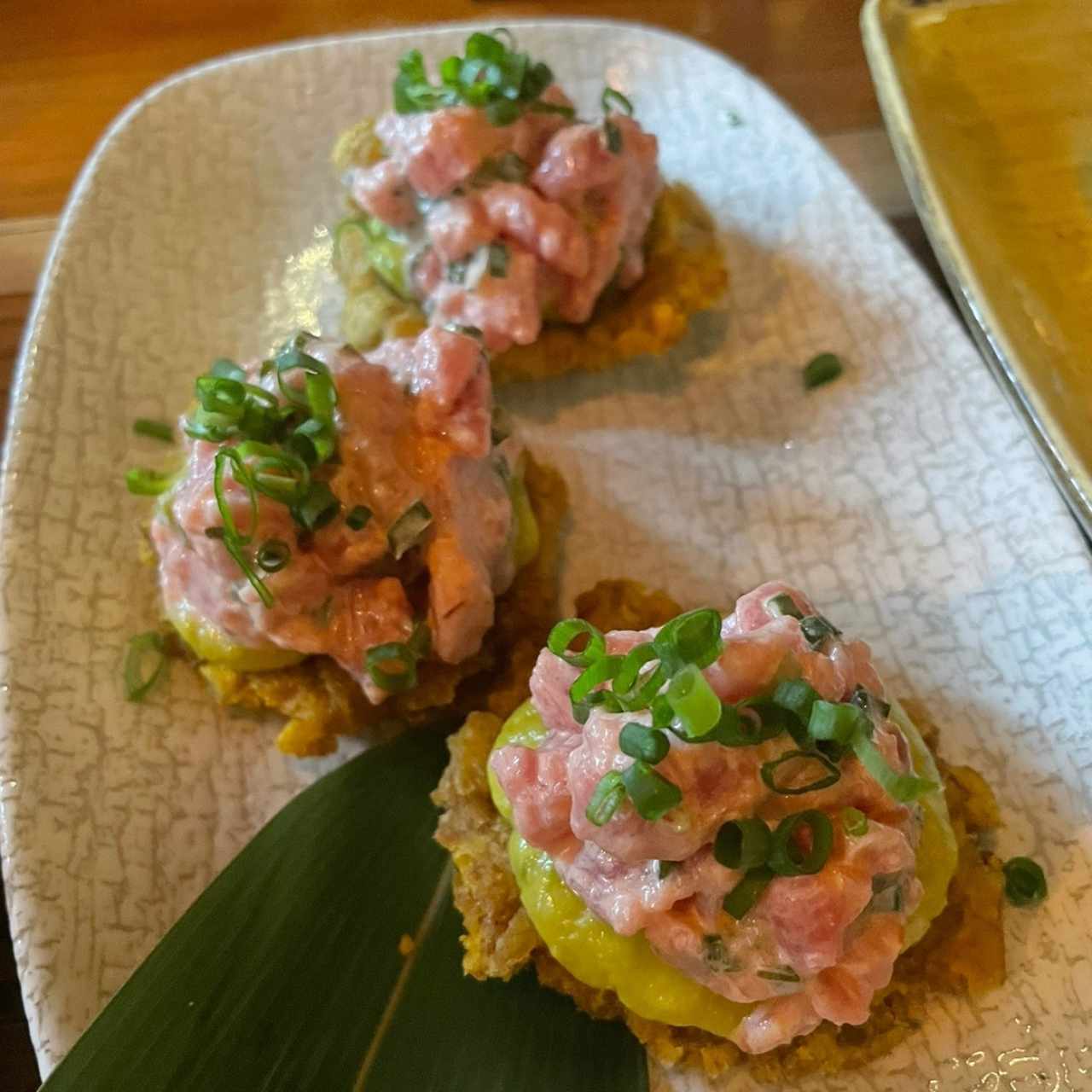 Tostones de atún