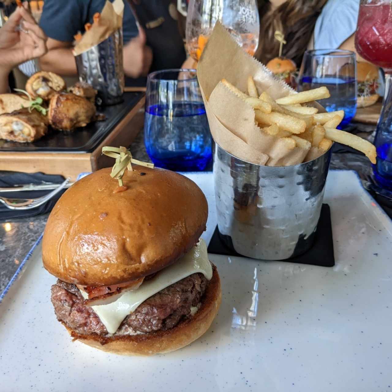 Blue moon burger