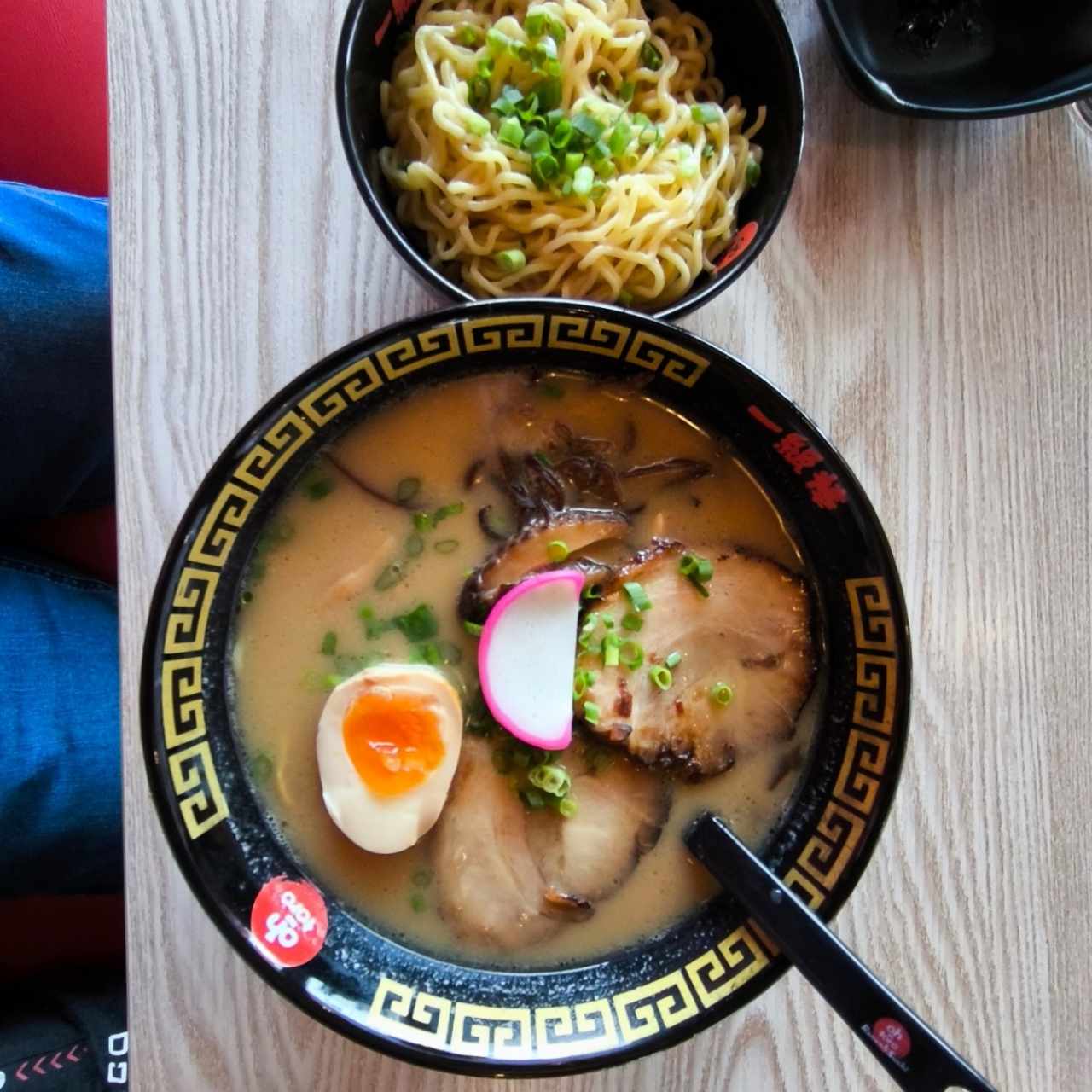 Ramen - Tonkotsu con extra fideo