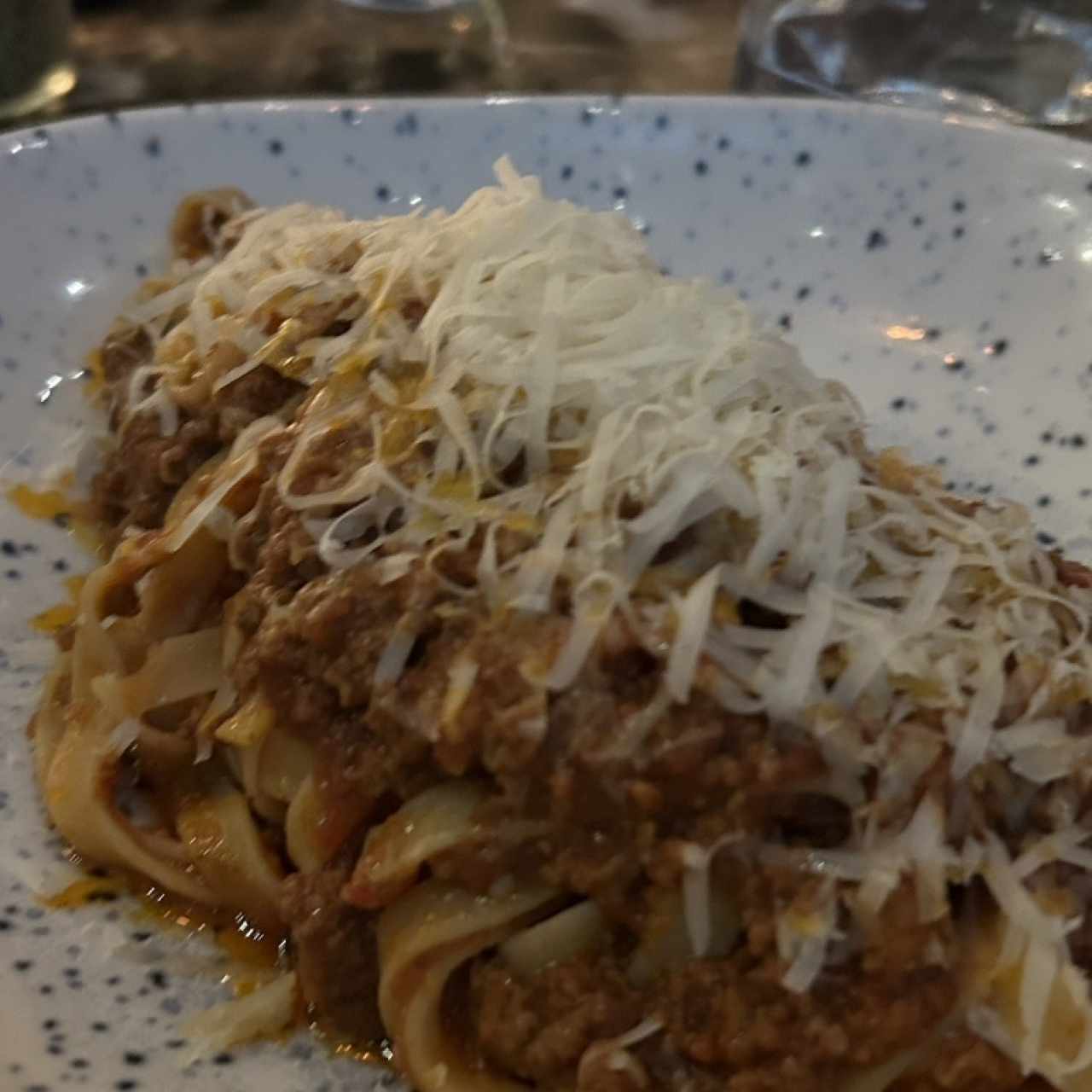 Tagliatelle al ragú della nonna