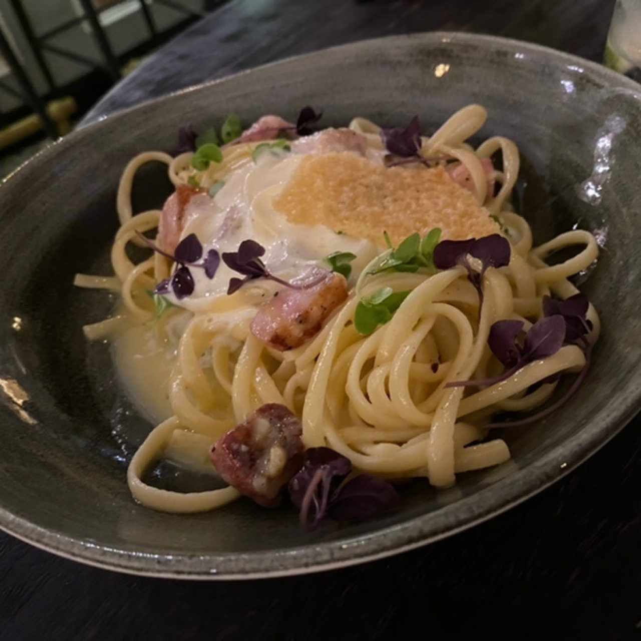 Linguine alla Carbonara Madre