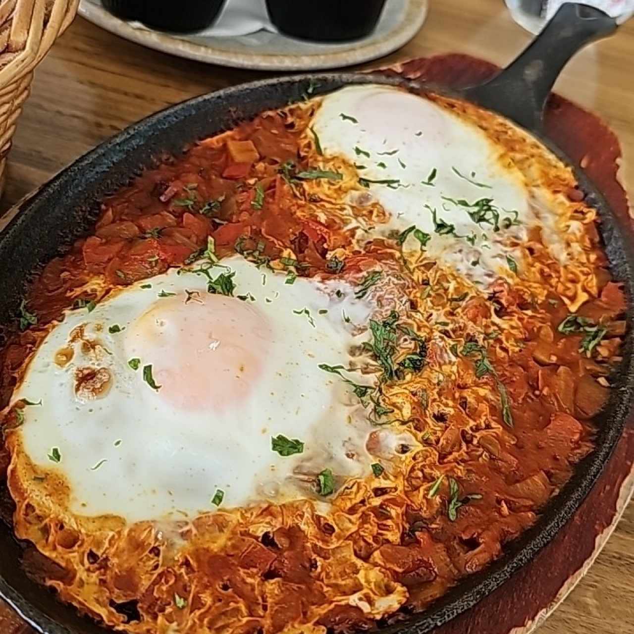 Petit Dejeuners - Shakshuka Méditerranéen