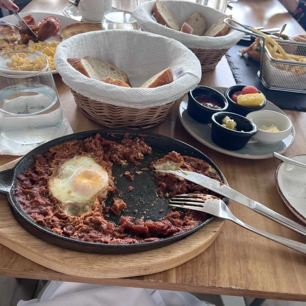 Petit Dejeuners - Shakshuka Méditerranéen