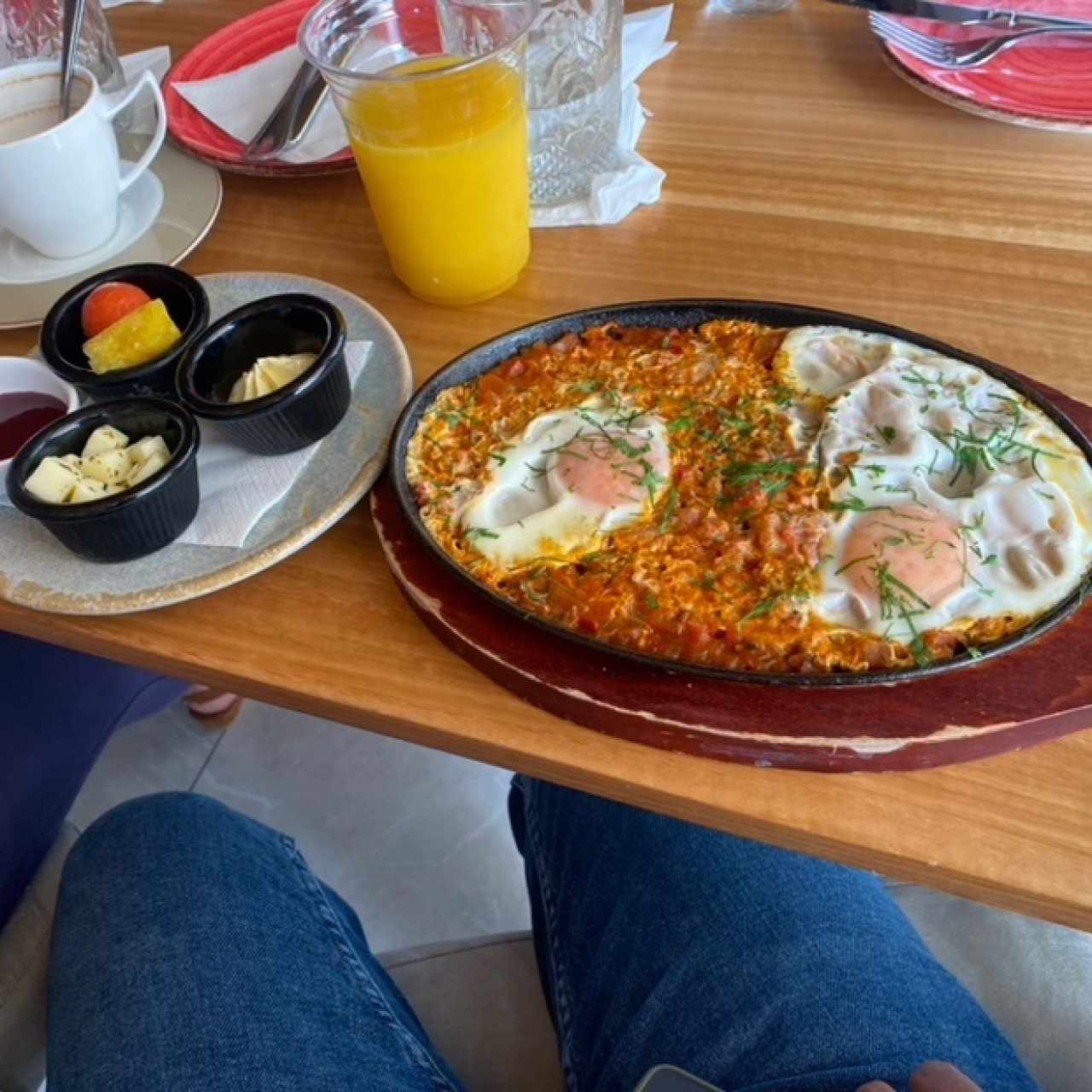 Petit Dejeuners - Shakshuka Méditerranéen