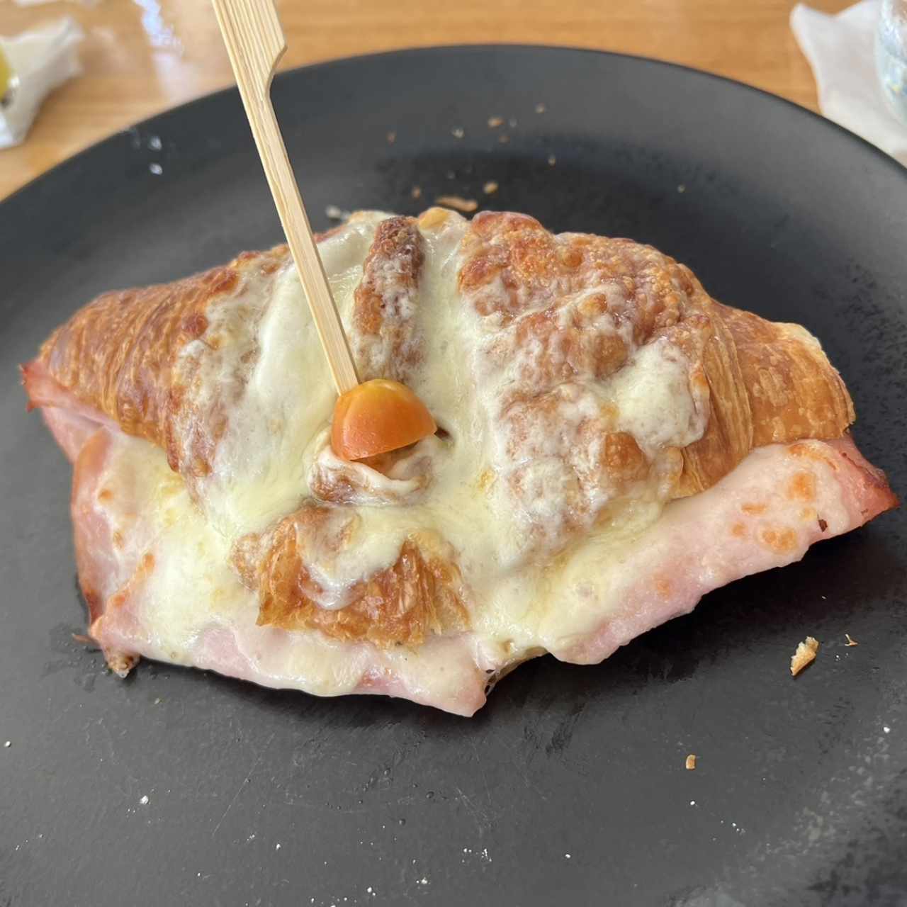 Croissant Jambon Fromage Béchamel