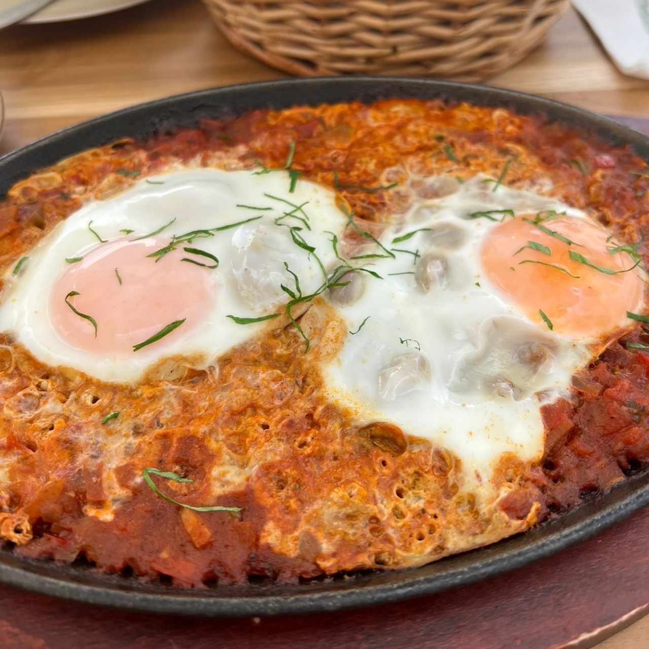 Petit Dejeuners - Shakshuka Méditerranéen