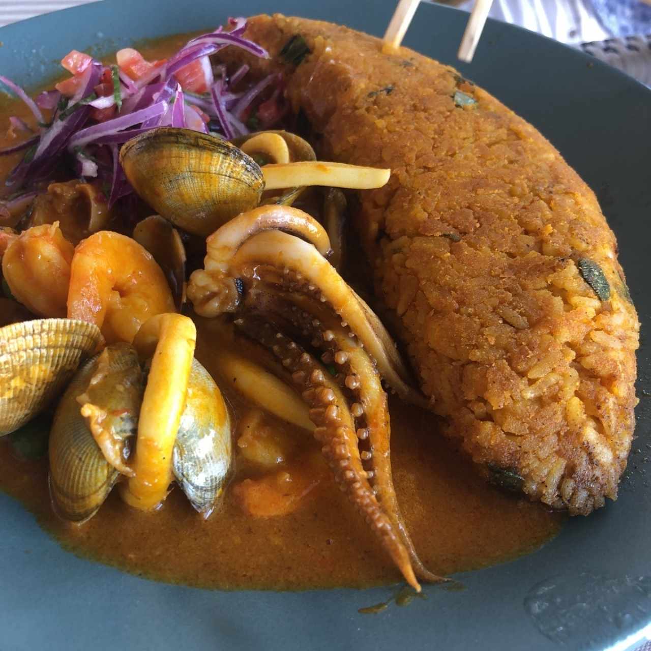 Tacu tacu de mariscos