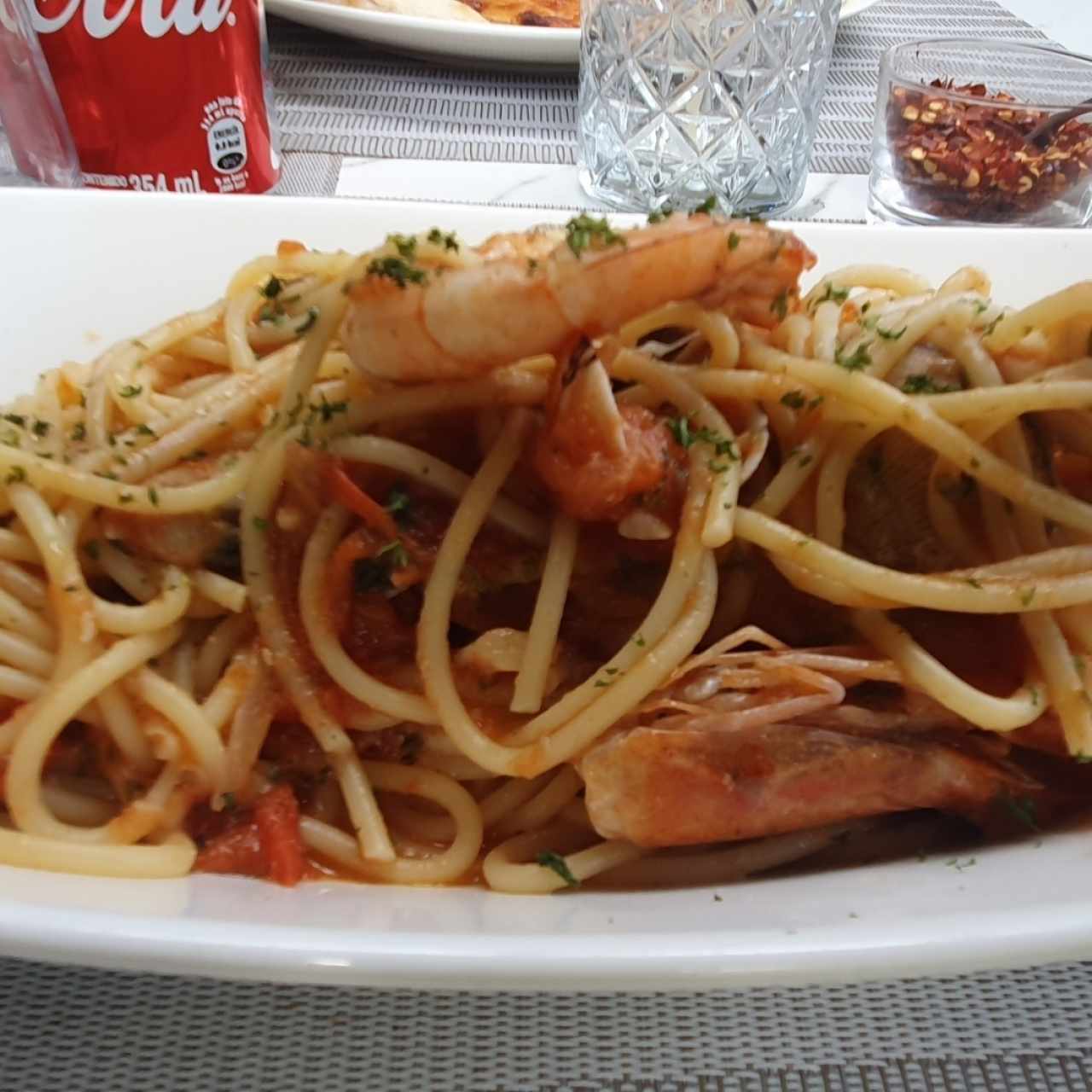 Spaguettis Frutti De Mare 