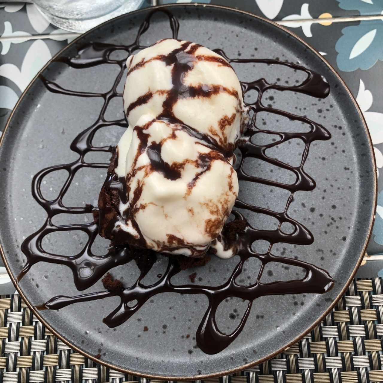 Brownie con Helado