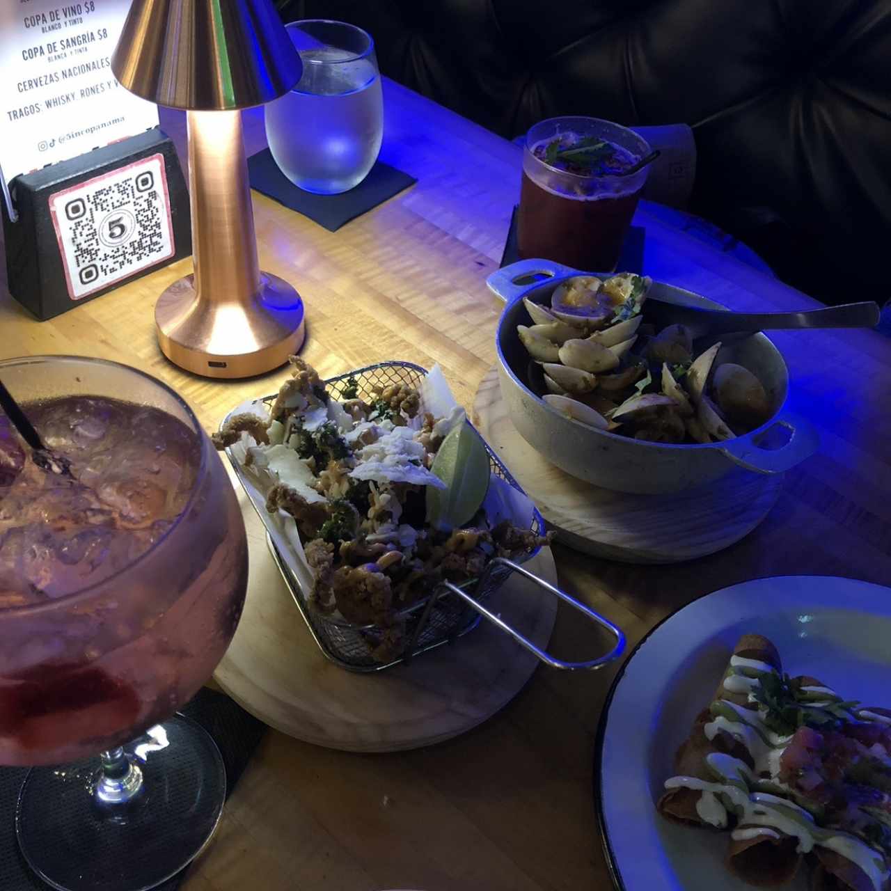 FLAUTAS DE POLLO AL CARBÓN