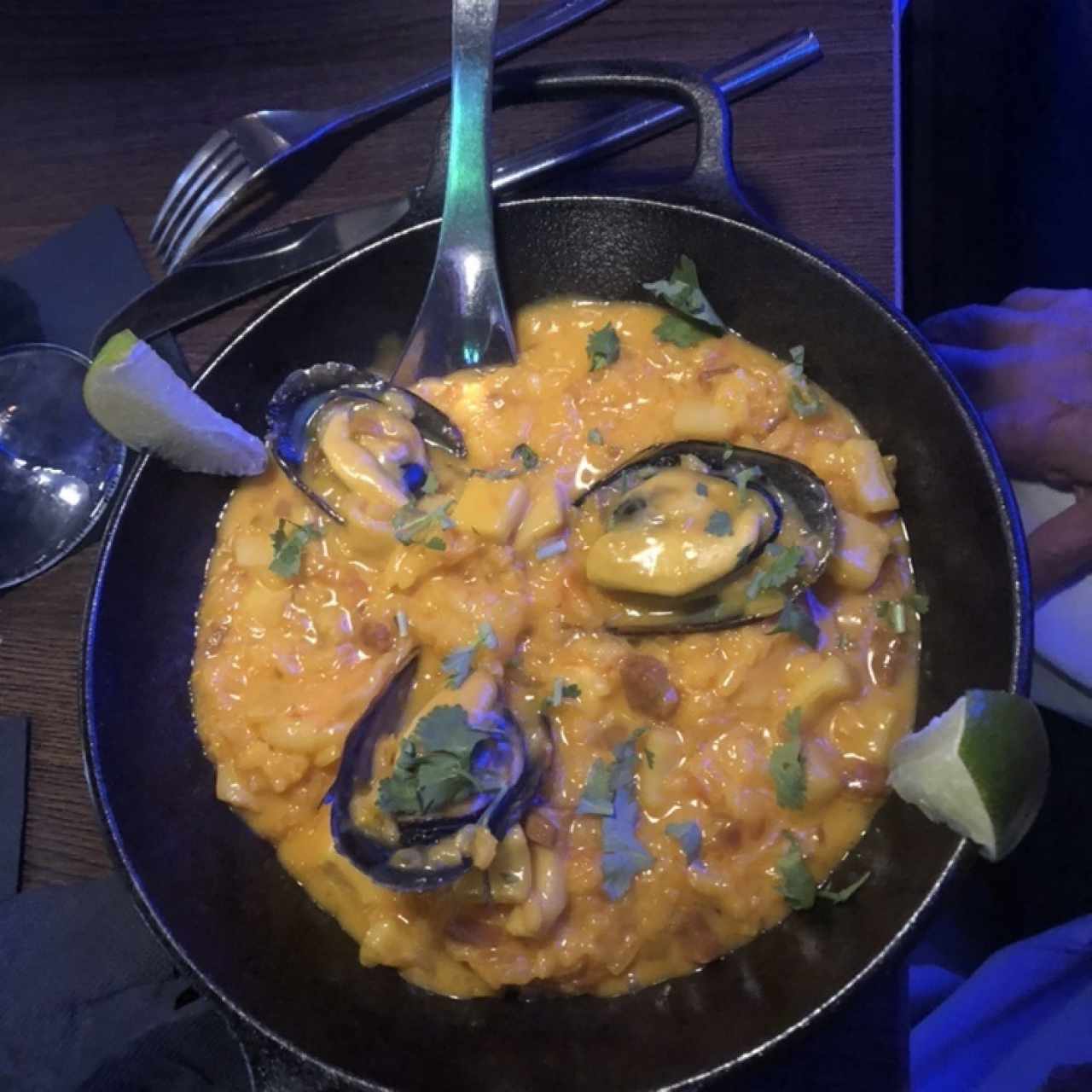 GUACHITO DE MARISCOS Y AZAFRÁN