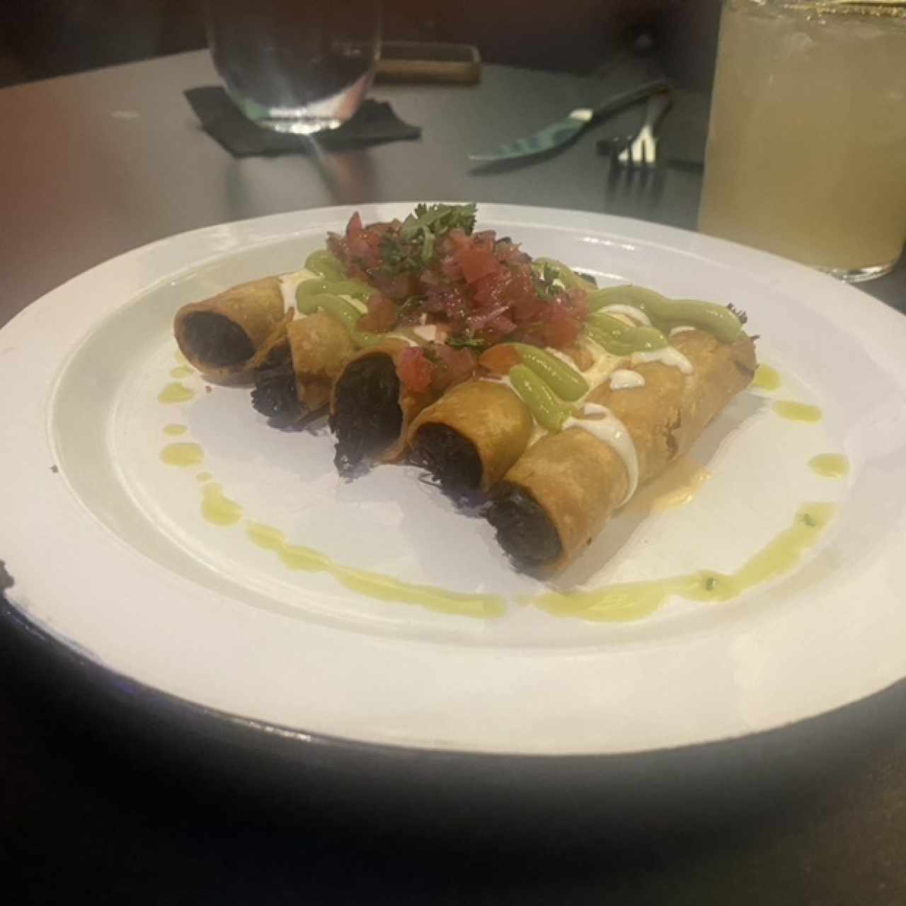 FLAUTAS DE BRISKET AHUMADO