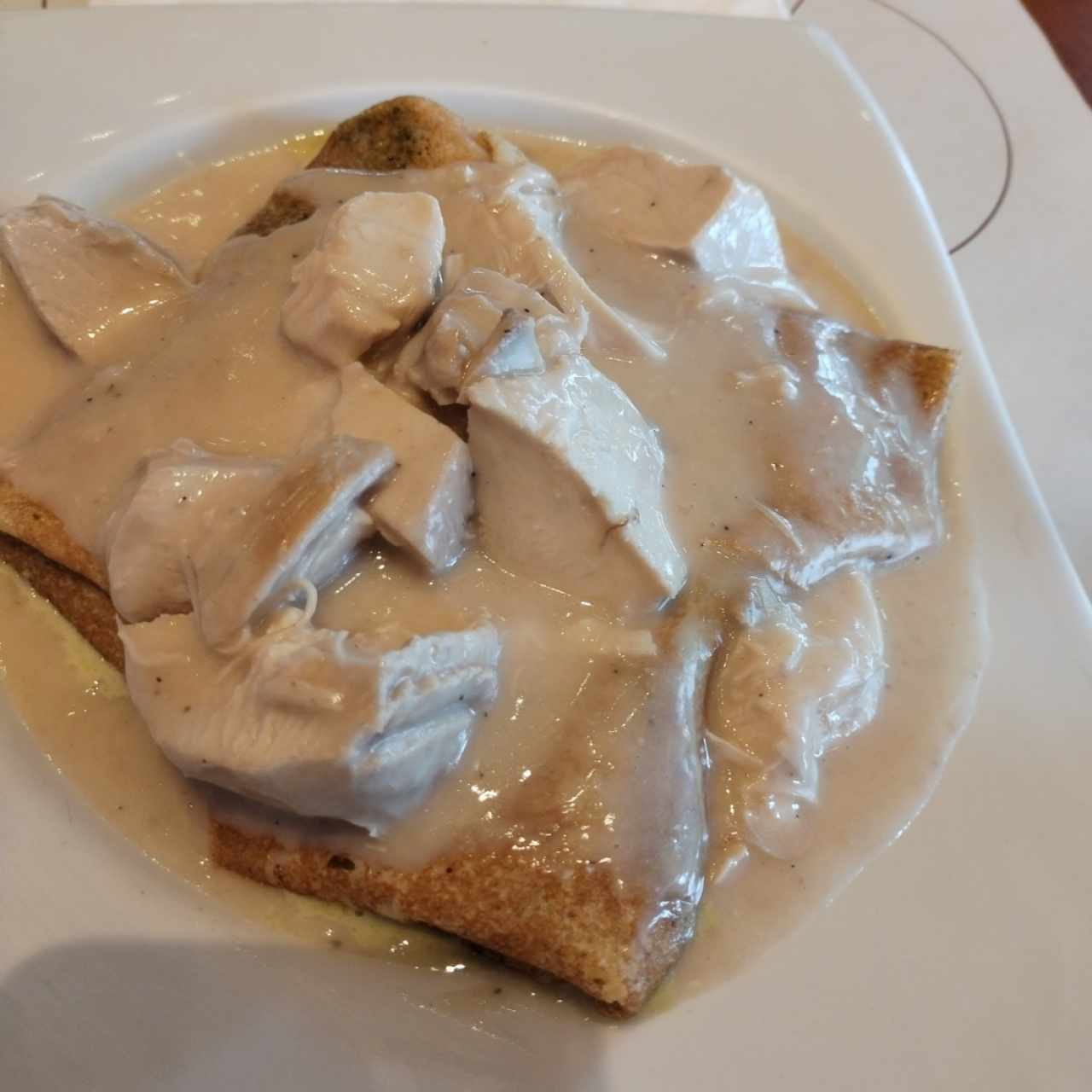 Crepe de pollo con espinaca y queso