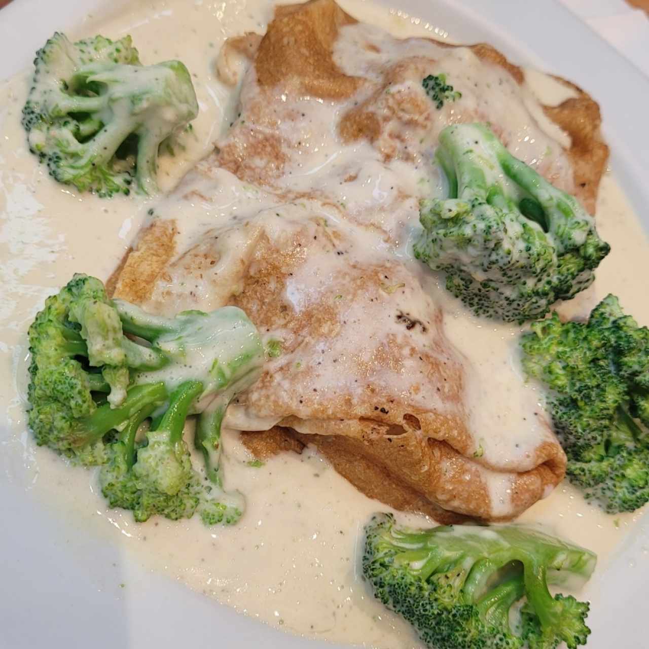 crepe pollo y brocoli