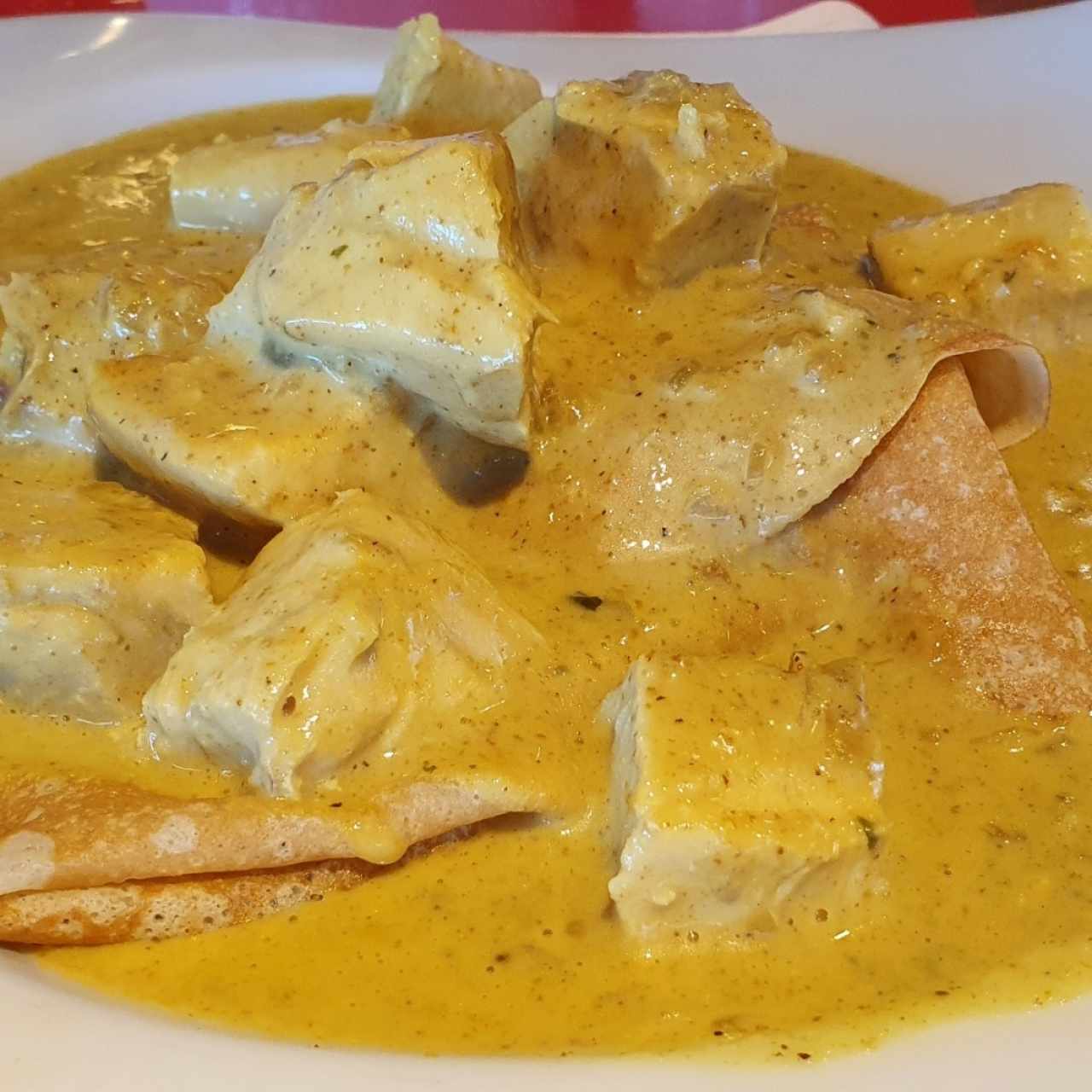 crepes de pollo al curry