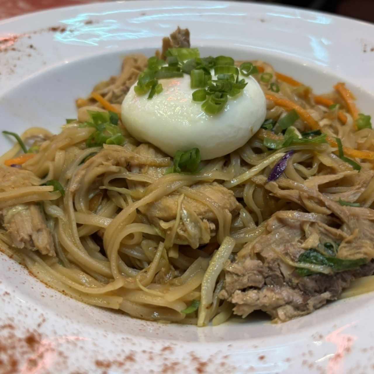 Pasta de Fideos de Arroz Tahi con Cerdo