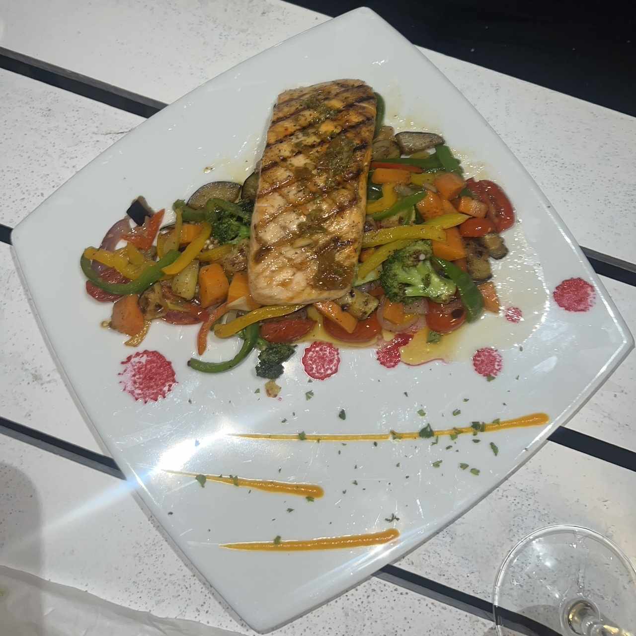 Salmón al grill