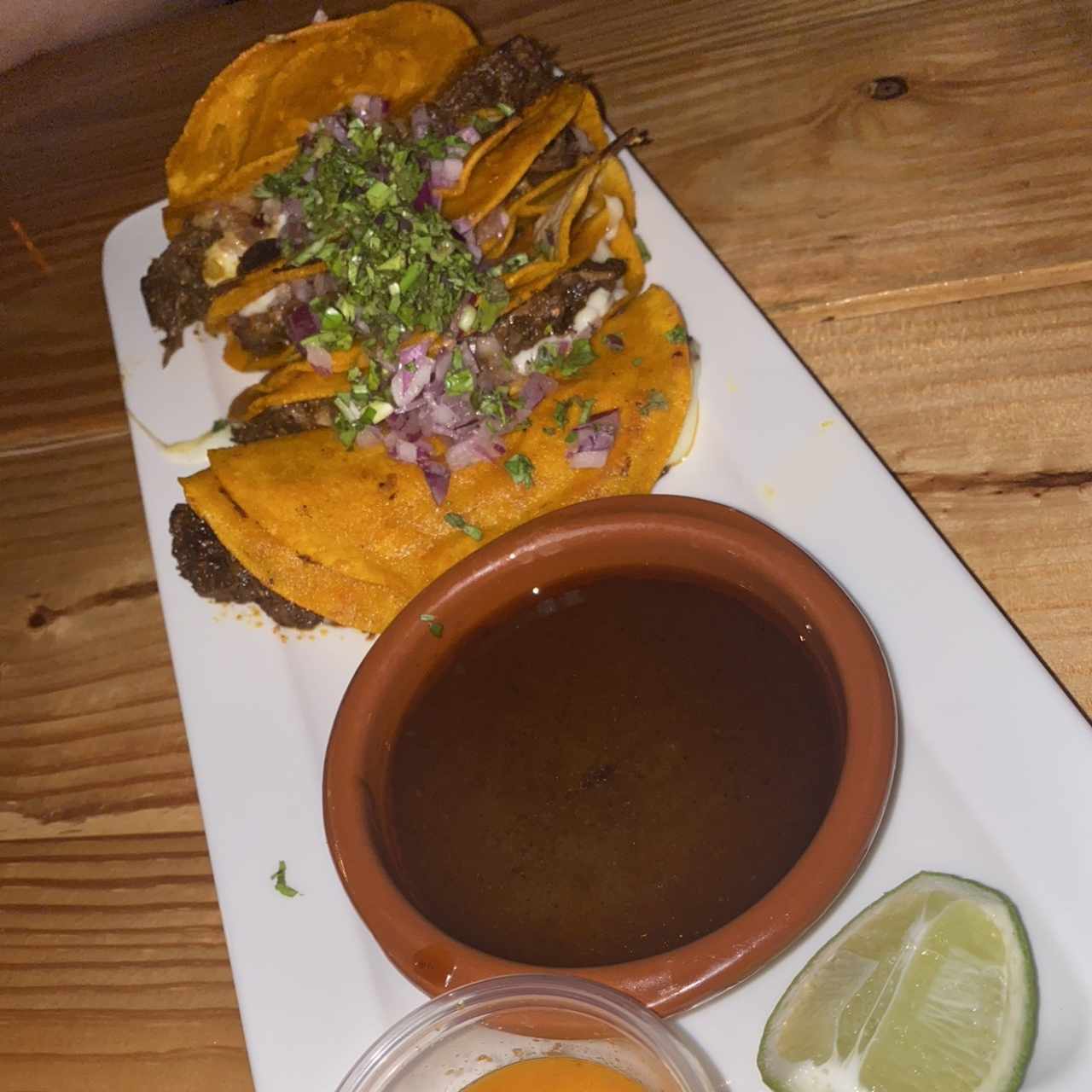 Quesatacos de Birria (Res)