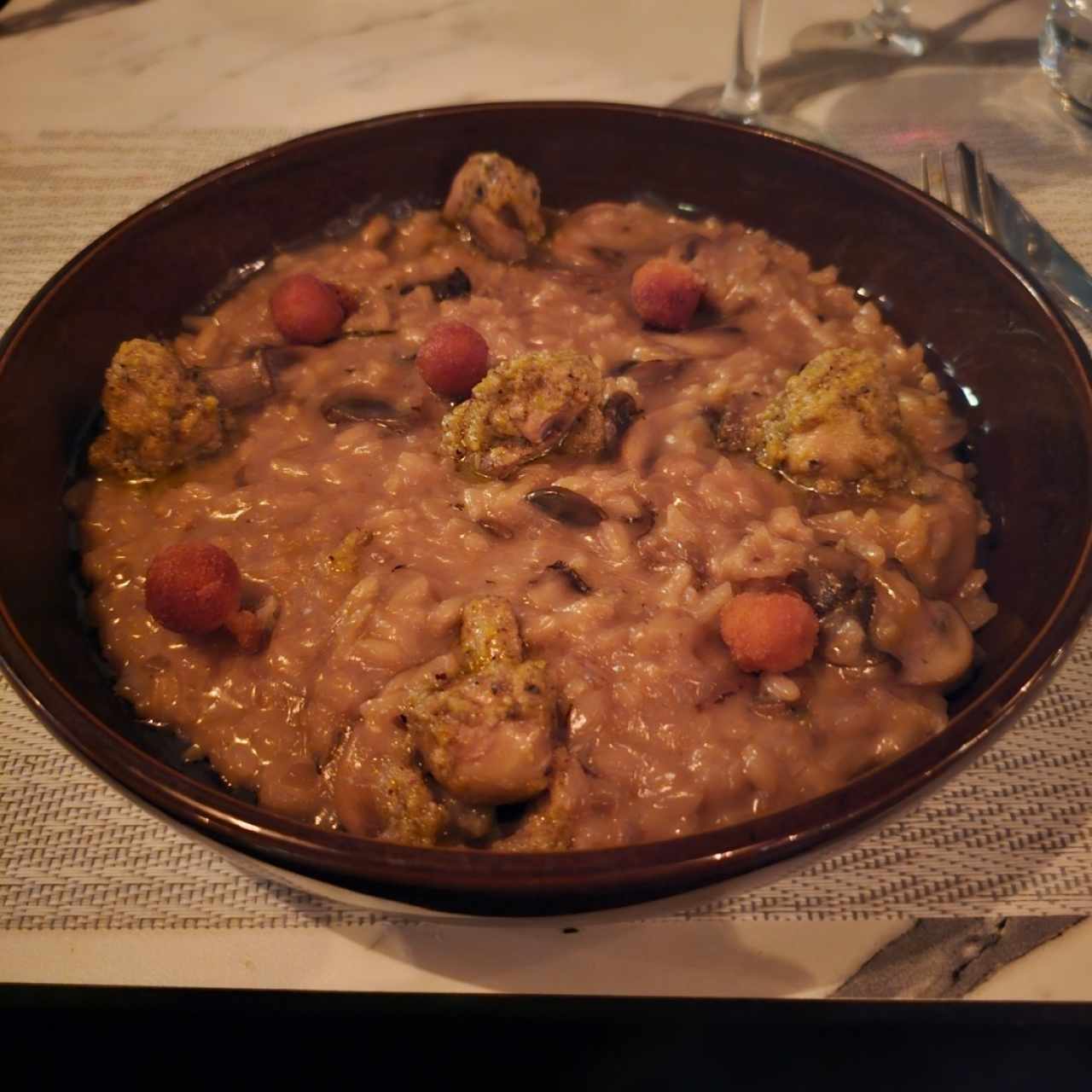 Risotto de Hongos y Trufas Crocantes