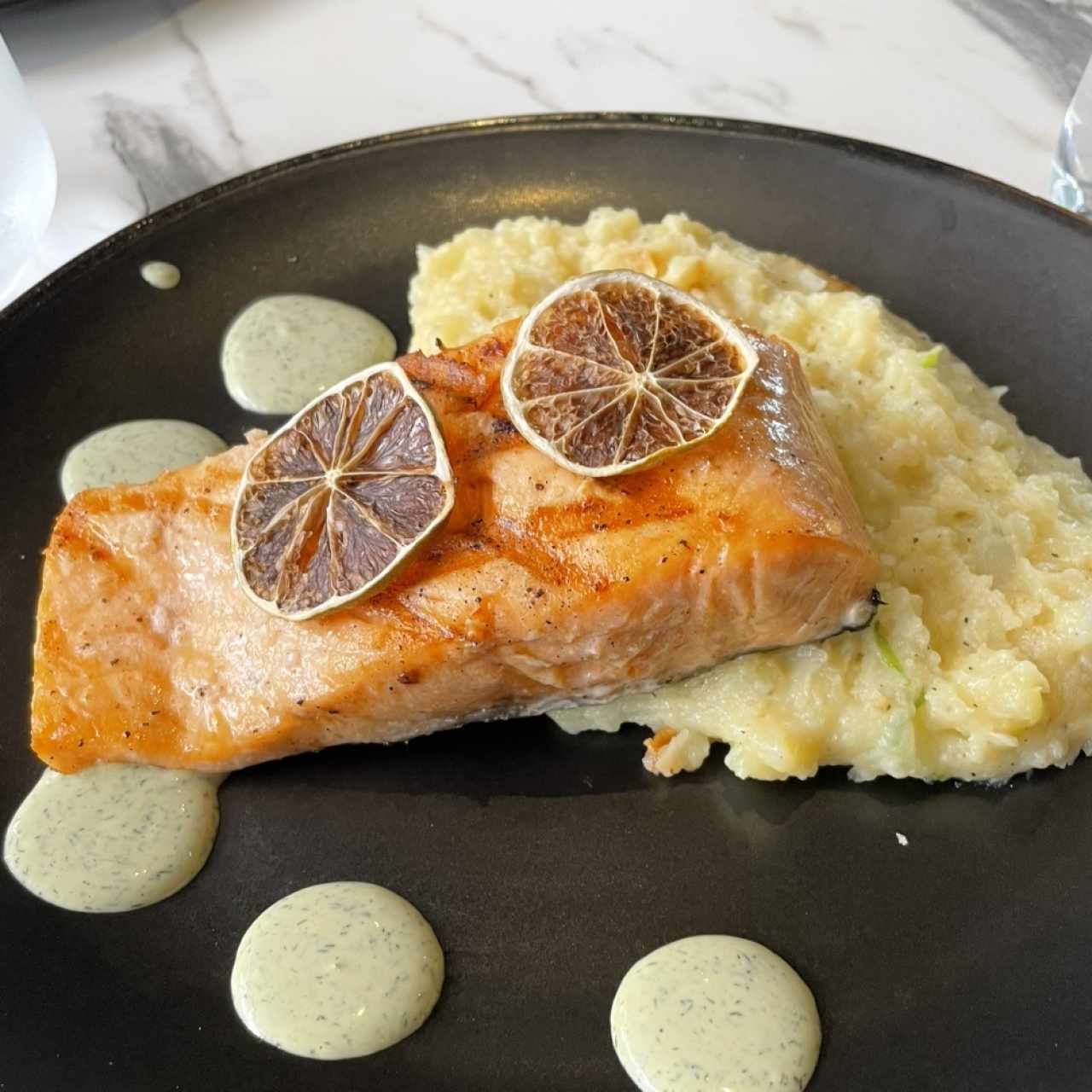 Salmón al grill