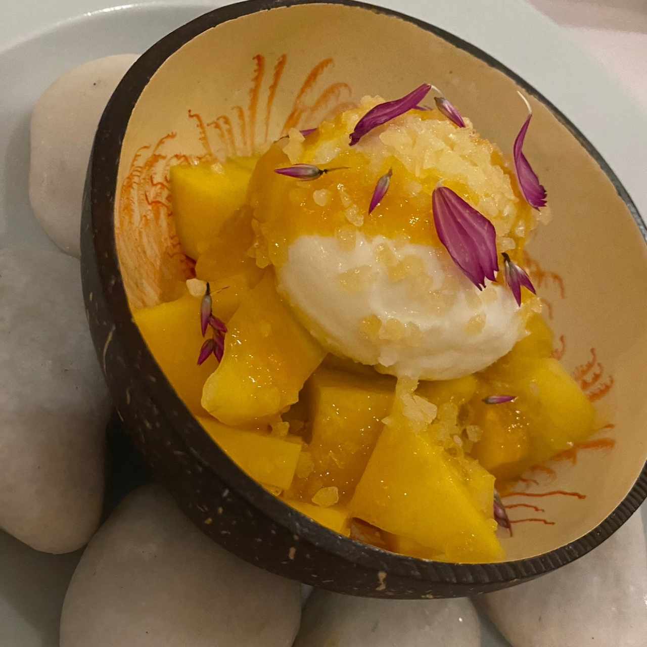 Helado con mango