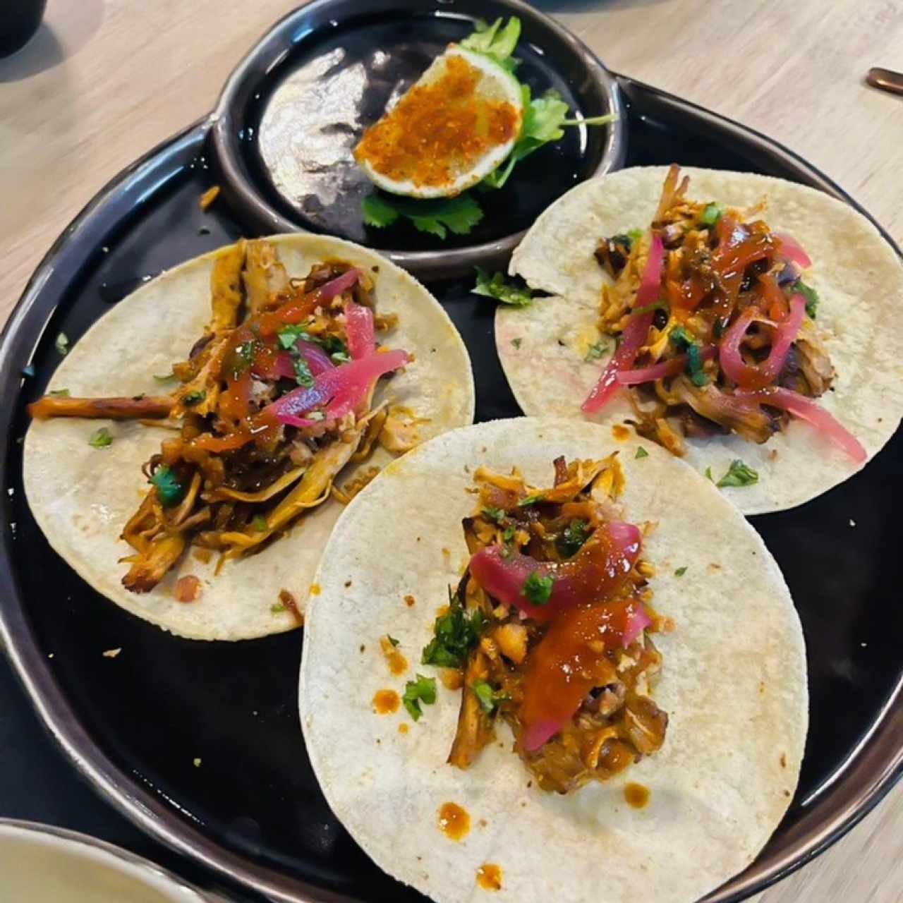 Tacos de Chochinita Pibill