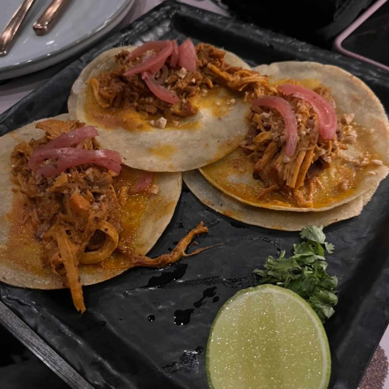 Tacos de Chochinita Pibill