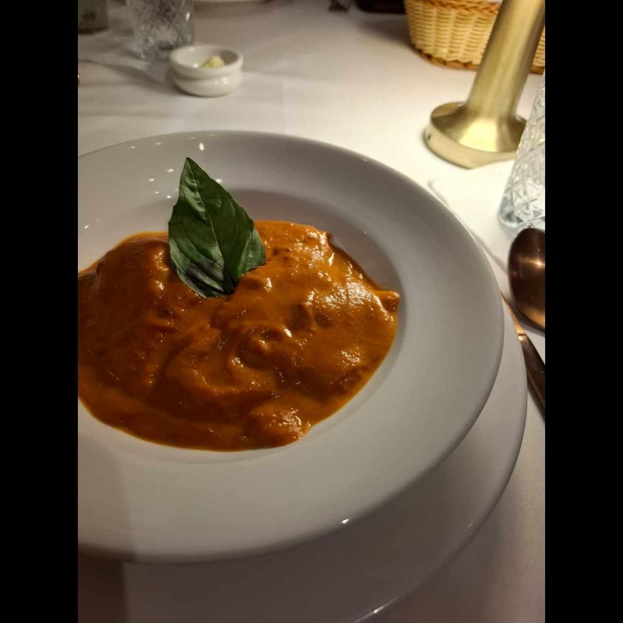Raviolis de Ricota y Espinaca en salsa rosada