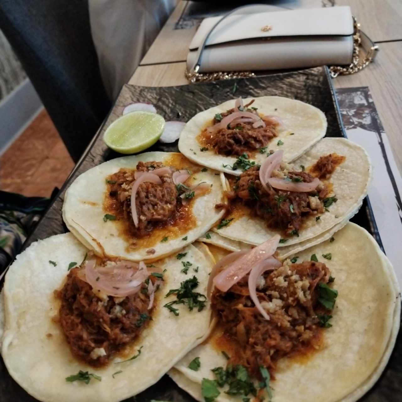 Tacos de Chochinita Pibill